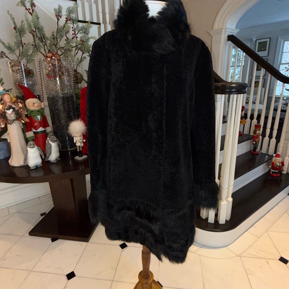 Elegant Black Faux Fur Coat